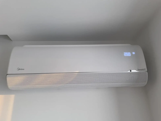 Кондиционер MIDEA Серии BREEZLESS - 5