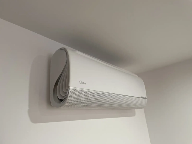 Кондиционер MIDEA Серии BREEZLESS - 13