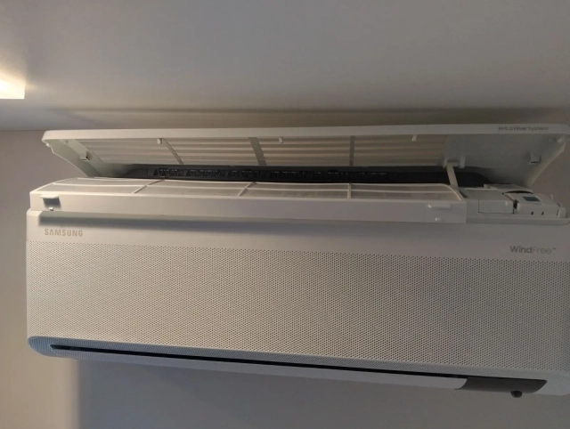 Кондиционер Samsung Серия Elite WindFree PM1.0 - 3