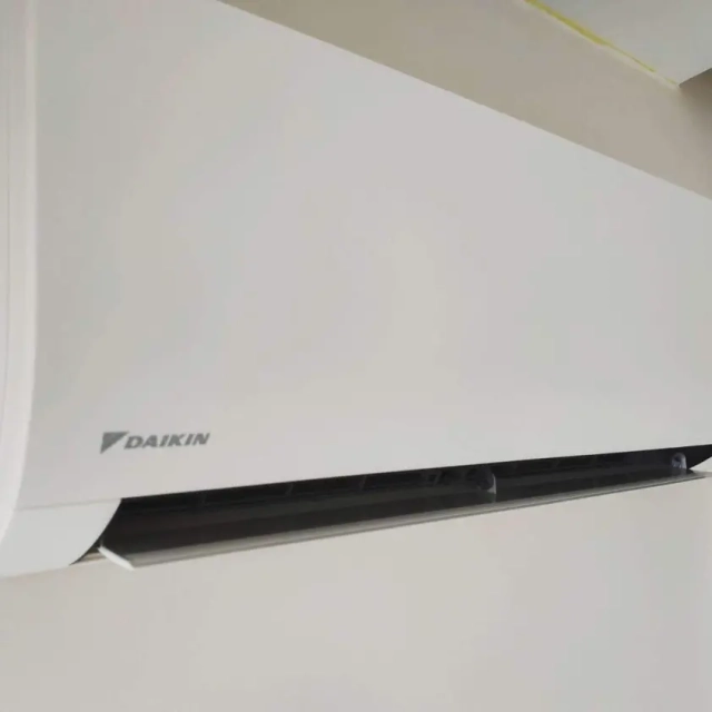 Монтаж кондиционера на трасу DAIKIN FTXP25L/RXP25L - 11