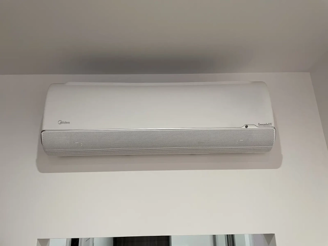 Кондиционер MIDEA Серии BREEZLESS - 7